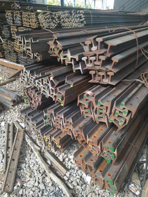 起重机路轨型号是怎么来分的?比如:24#路轨,24代表什么?