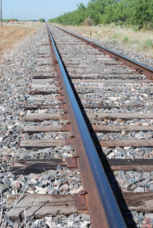 城市轨道交通的意义及作用